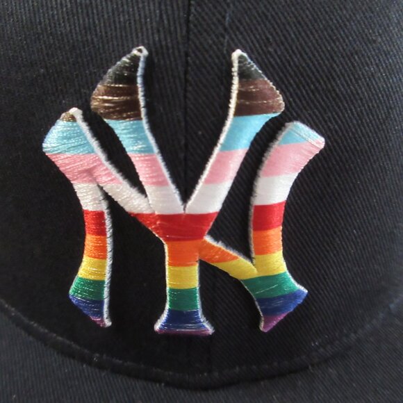 New York Yankees Pride LGBTQ Melonwear Hat Cap SGA Special Snapback Rainbow NNY - Picture 2 of 16